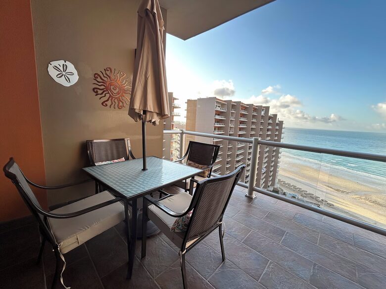 Elegant Puerto Peñasco Beachfront Escape at Las Palomas - Puerto Peñasco, Mexico