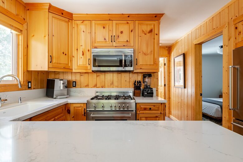 Walkable Lake Tahoe Escape Near Dining & Beach - Tahoe City, California