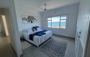 Sheffield Beachfront Villa with Pool and Indian Ocean Views - Sheffield Beach, South Africa