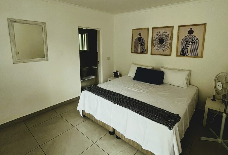 Sheffield Beachfront Villa with Pool and Indian Ocean Views - Sheffield Beach, South Africa