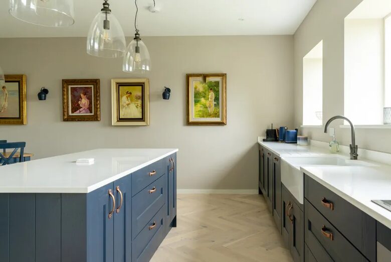 Theescombe Hill House - Stroud, United Kingdom