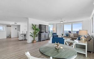 Beachfront Corner Condo with Gulf Views on Perdido Key - Pensacola, Florida