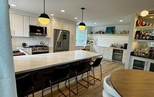 Stylish Orange County Townhome Near Newport Beach and OC Fairgrounds - Costa Mesa, California