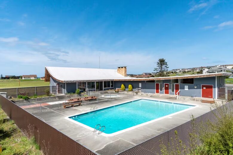 Whidbey Island Coastal Retreat with Ocean Views - Coupeville, Washington
