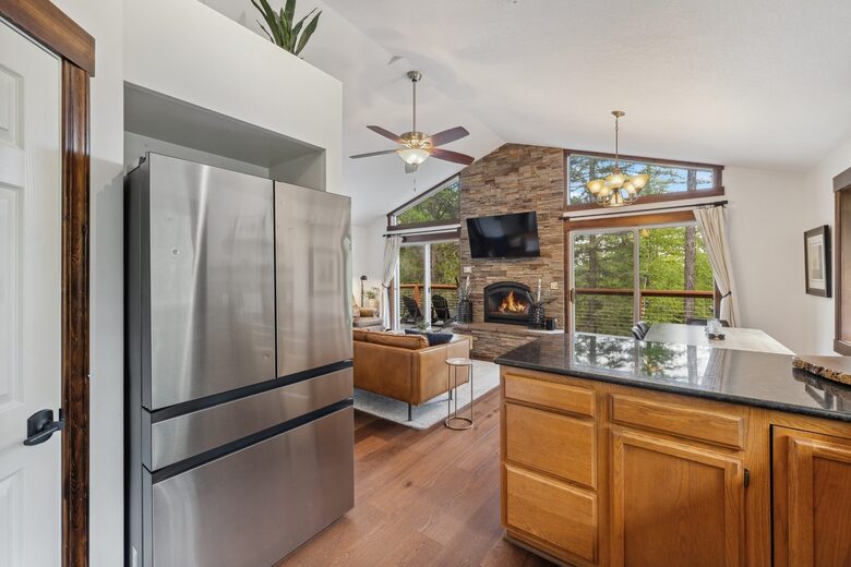 Forest Retreat with Covered Hot Tub Near Whitefish Mountain Resort - Whitefish, Montana