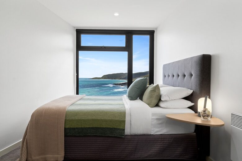 360° Ocean Views Above the Great Ocean Road - Wye River, Australia
