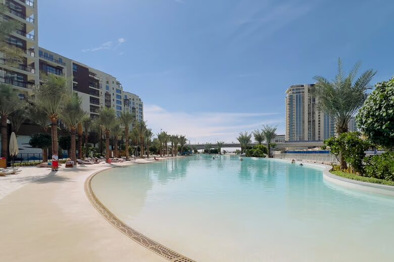 Luxurious living in Dubai Creek - Dubai, United Arab Emirates