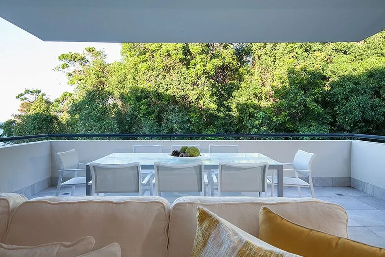 Spacious Multi-Level Coolum Escape with Panoramic Ocean Views - Coolum Beach, Australia