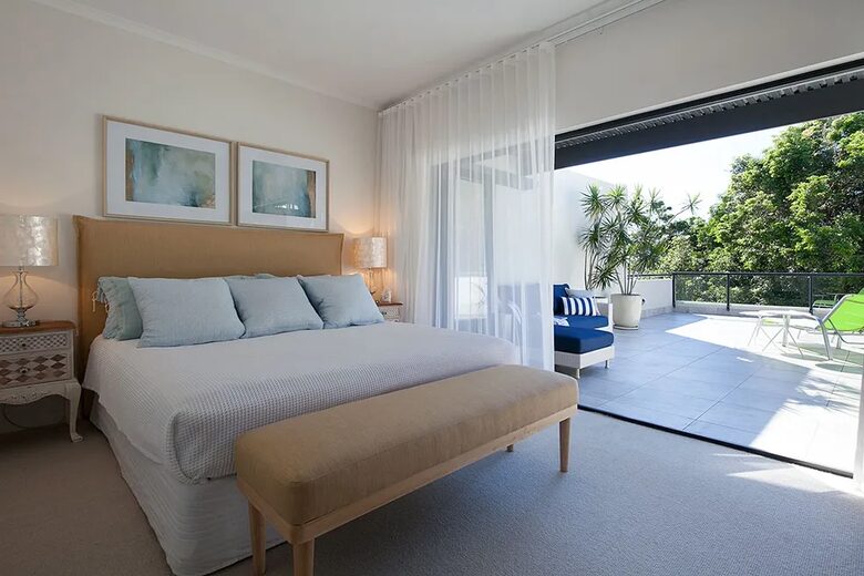 Spacious Multi-Level Coolum Escape with Panoramic Ocean Views - Coolum Beach, Australia