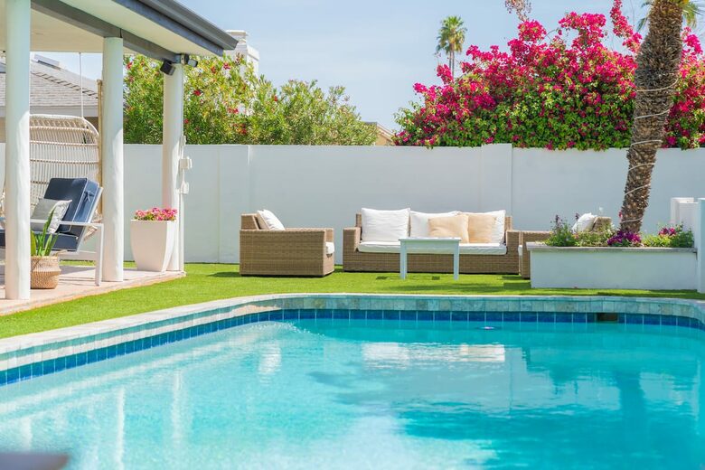 Poolside Desert Retreat Near Old Town Scottsdale - Scottsdale, Arizona