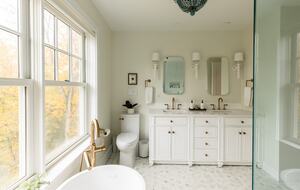 Modern Farmhouse Retreat with Waterfall Views in the Catskills - Kerhonkson, New York