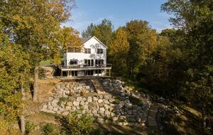 Modern Farmhouse Retreat with Waterfall Views in the Catskills - Kerhonkson, New York