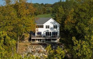 Modern Farmhouse Retreat with Waterfall Views in the Catskills - Kerhonkson, New York