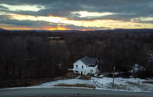 Modern Farmhouse Retreat with Waterfall Views in the Catskills - Kerhonkson, New York