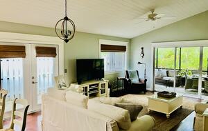 Relaxed Beach House in Sea Woods Community - New Smyrna Beach, Florida
