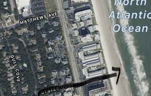 two options to walk to the beach from the back of home