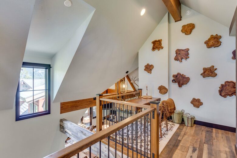 Ski Access Living Near Snowflake Run in Breckenridge - Breckenridge, Colorado