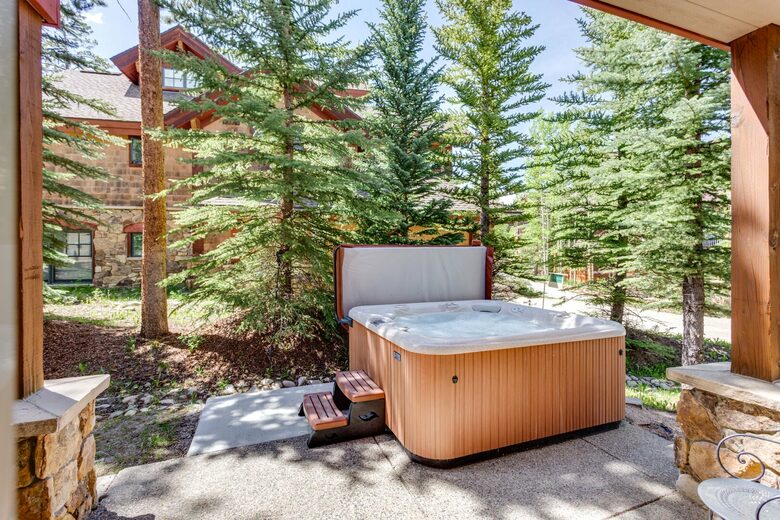 Ski Access Living Near Snowflake Run in Breckenridge - Breckenridge, Colorado
