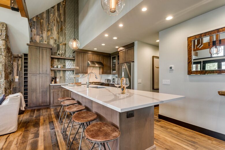 Ski Access Living Near Snowflake Run in Breckenridge - Breckenridge, Colorado
