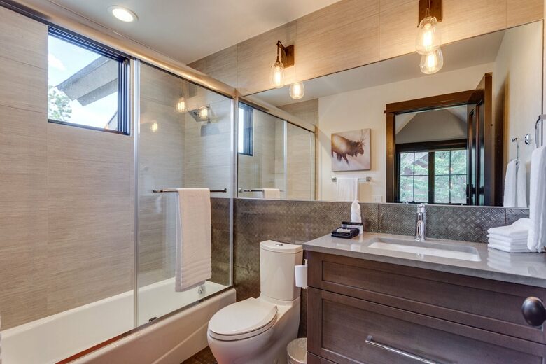 Ski Access Living Near Snowflake Run in Breckenridge - Breckenridge, Colorado