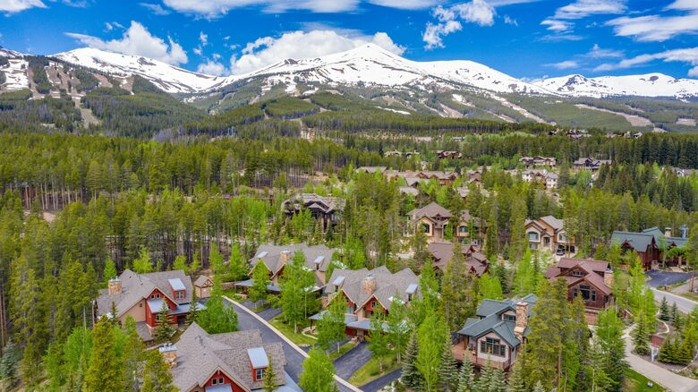 Ski Access Living Near Snowflake Run in Breckenridge - Breckenridge, Colorado