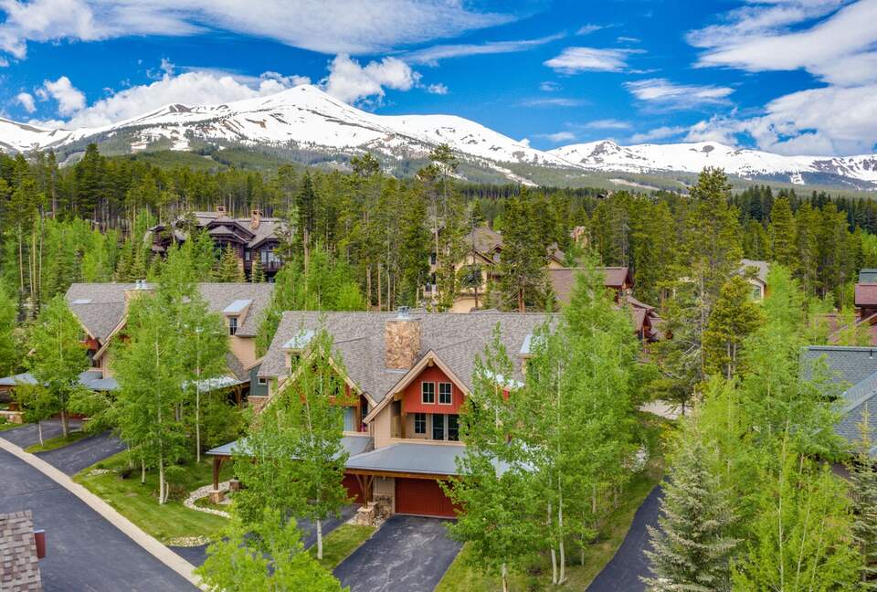 Ski Access Living Near Snowflake Run in Breckenridge - Breckenridge, Colorado