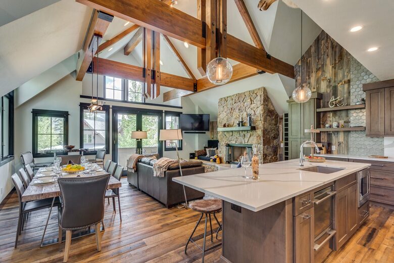 Ski Access Living Near Snowflake Run in Breckenridge - Breckenridge, Colorado