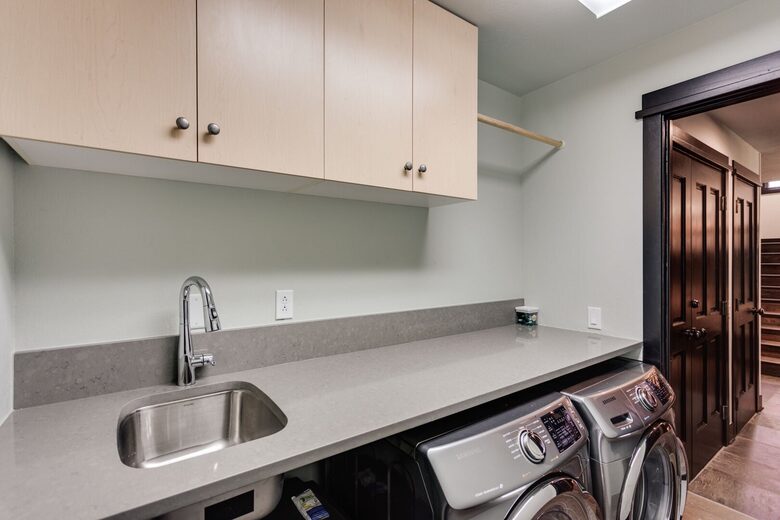 Ski Access Living Near Snowflake Run in Breckenridge - Breckenridge, Colorado