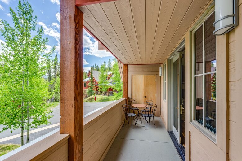 Ski Access Living Near Snowflake Run in Breckenridge - Breckenridge, Colorado