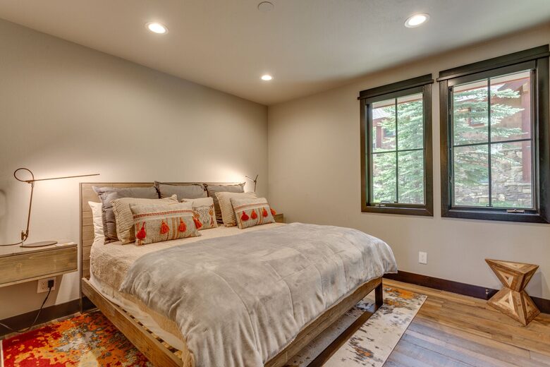 Ski Access Living Near Snowflake Run in Breckenridge - Breckenridge, Colorado