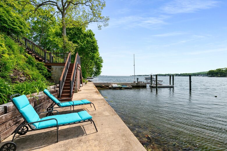 Niantic River Escape with Long Island Sound Access - Waterford, Connecticut