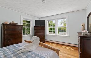 Niantic River Escape with Long Island Sound Access - Waterford, Connecticut