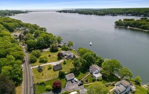 Niantic River Escape with Long Island Sound Access - Waterford, Connecticut