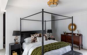 A Private Country Estate with Guest House in Exeter - Exeter, Australia