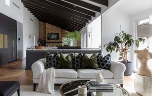 A Private Country Estate with Guest House in Exeter - Exeter, Australia