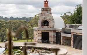A Private Country Estate with Guest House in Exeter - Exeter, Australia