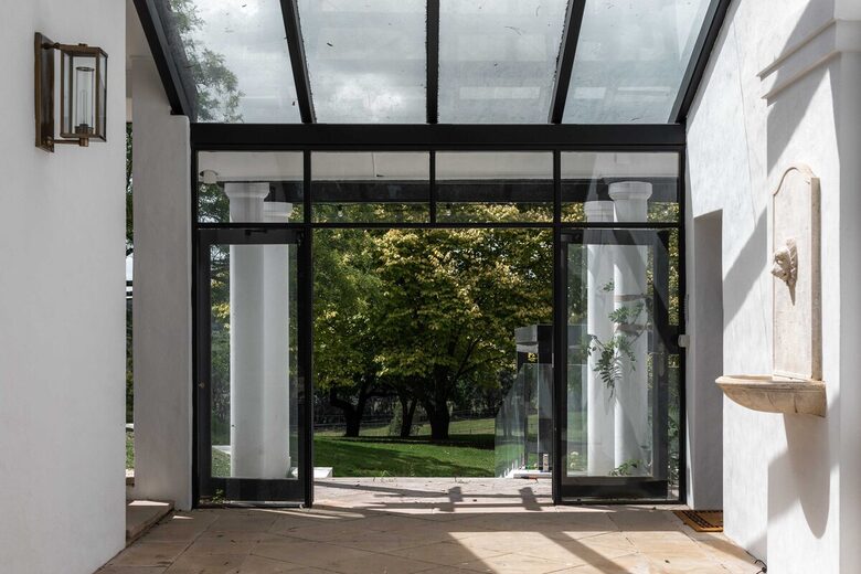 A Private Country Estate with Guest House in Exeter - Exeter, Australia
