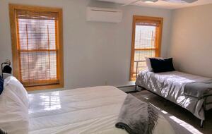 Charming Middlebury Retreat in the Heart of Town - Middlebury, Vermont