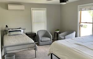 Charming Middlebury Retreat in the Heart of Town - Middlebury, Vermont