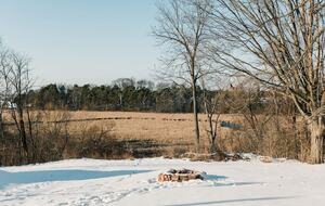 A Design-Led Country Home Near Sandbanks and East Lake - Cherry Valley, Canada