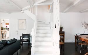 A Design-Led Country Home Near Sandbanks and East Lake - Cherry Valley, Canada