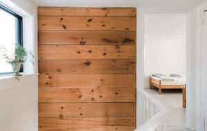 A Design-Led Country Home Near Sandbanks and East Lake - Cherry Valley, Canada