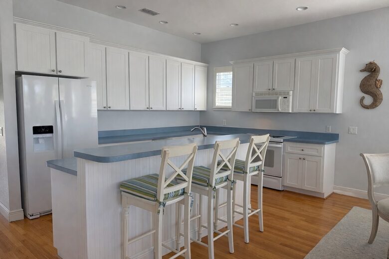 Secluded Gulf Retreat on Palm Island with Private Pool, Dock, Deeded Beach Access ! - Placida, Florida