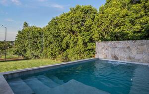 Private Acreage Retreat | Sunset Views, Pool & Fire Pit - Bli Bli, Australia
