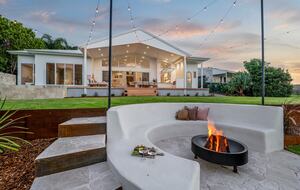 Private Acreage Retreat | Sunset Views, Pool & Fire Pit - Bli Bli, Australia