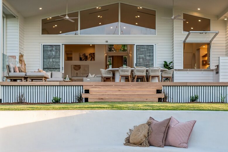 Private Acreage Retreat | Sunset Views, Pool & Fire Pit - Bli Bli, Australia