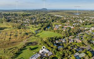 Private Acreage Retreat | Sunset Views, Pool & Fire Pit - Bli Bli, Australia
