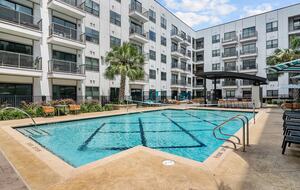 Contemporary City Retreat in Houston - Houston, Texas