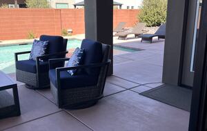 Cozy Red Rock Getaway with Outdoor Living & Pool - Ivins, Utah