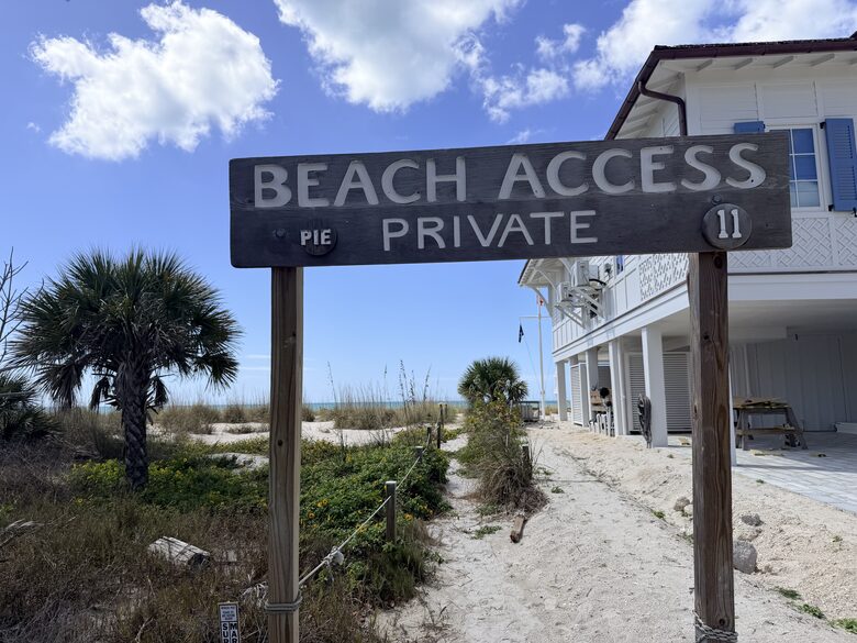 Secluded Gulf Retreat on Palm Island with Private Pool, Dock, Deeded Beach Access ! - Placida, Florida
